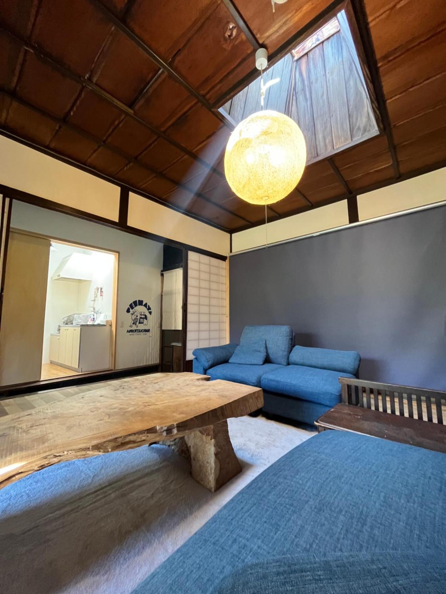 Only One Group Stays Per Day -Tenmaya-家族や仲間と貸し切りゲストハウス 天満屋 Nakatsugawa Eksteriør billede